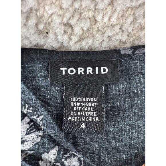 Torrid Plus Size 4X Whimsigoth Floral Print V Neck Casual Top Long Sleeve - Picture 5 of 7